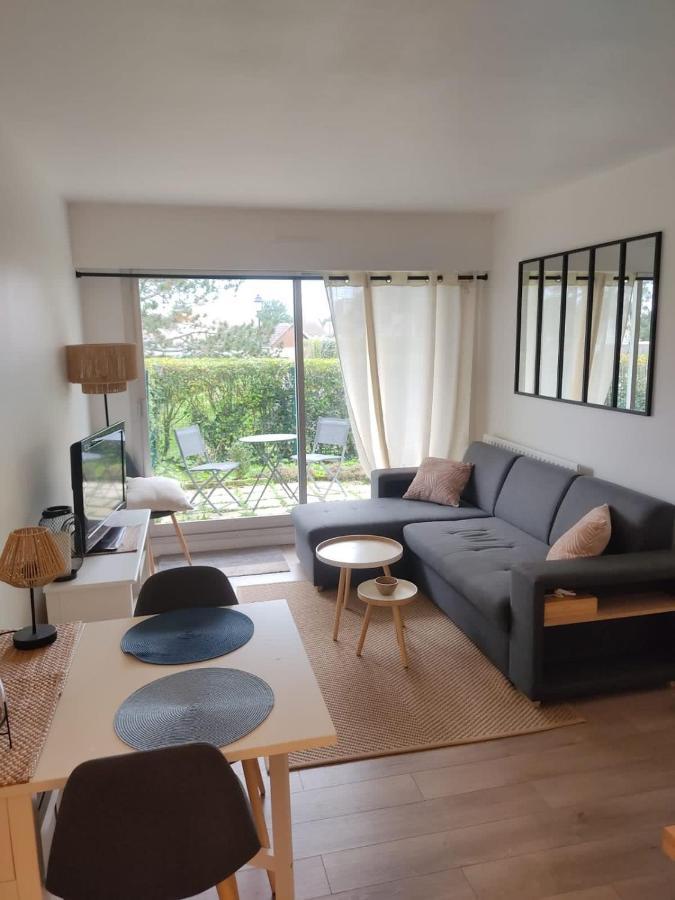 37M With Terrace And Garden Near The Sea Lejlighed Cabourg Eksteriør billede